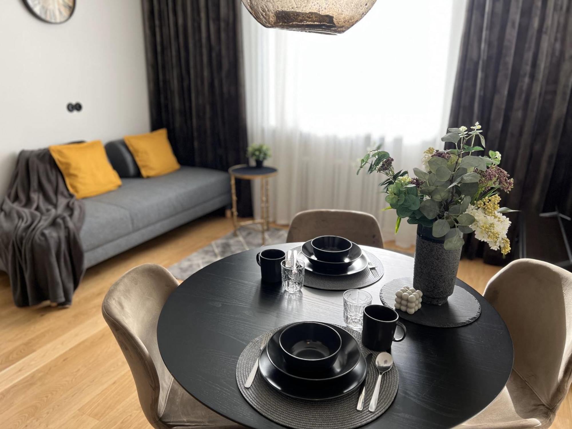 Cozy Apartment In Old Town Тарту Екстериор снимка